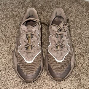 Adidas Ozweego Sneakers